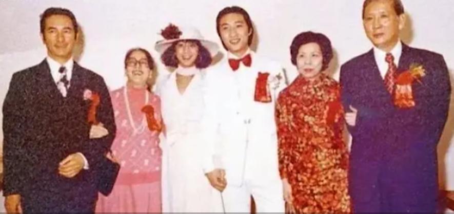 豪门名媛，被亲妈说是「脏东西」？
