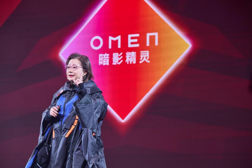 惠普游戏家族十代新品强势来袭，[十代登场 玩出热AI] 共赴进阶之路