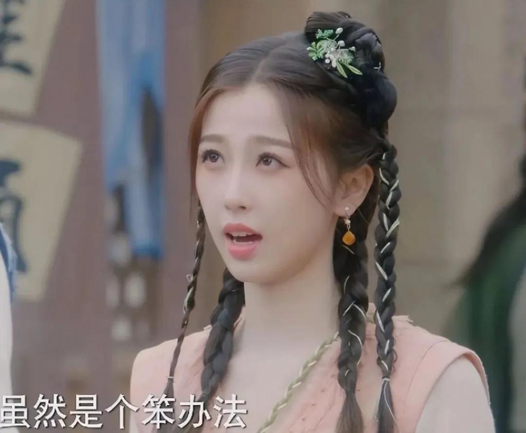 长着“胖头鱼脸”却要演第一美女，谁的审美出了问题？