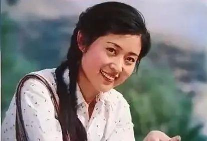 离了！伺候大导演6年，国民主持承认被绿…