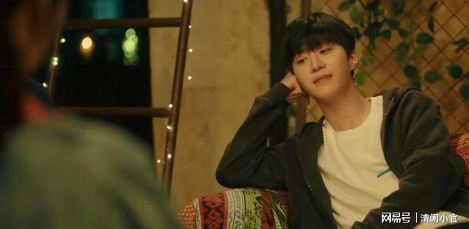 看了3集《要久久爱》，发现演技不能比较，优劣一目了然