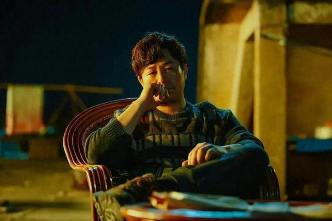 同样是吃饺子镜头，看了王千源和张颂文，才知道什么是教科书演技
