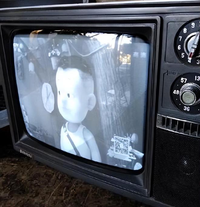 中国央视台标竟是日本人设计的？中国的反被弃用，背后什么原因