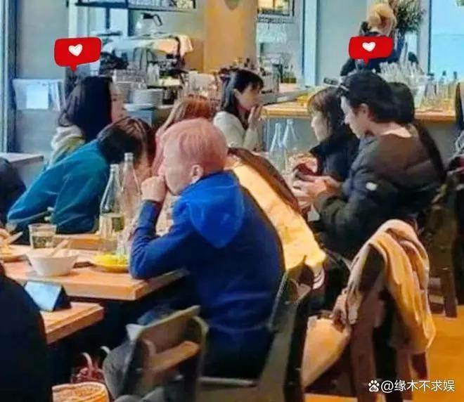 玄彬孙艺珍日本约会，两人眼神拉丝如偶像剧