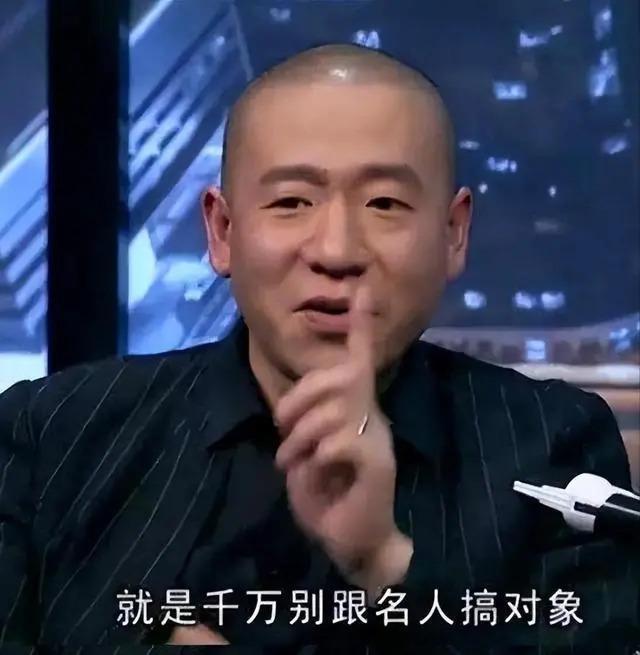 和王菲谈恋爱是什么感受？梁龙：她永远看不见你