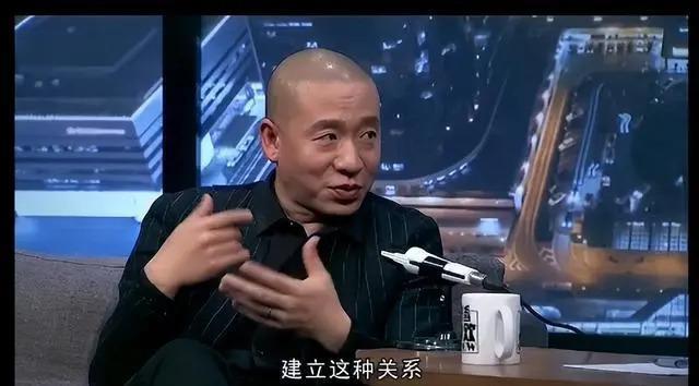 和王菲谈恋爱是什么感受？梁龙：她永远看不见你
