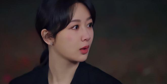 杨紫《要久久爱》首播遭差评：演技一成不变，比范丞丞老太多