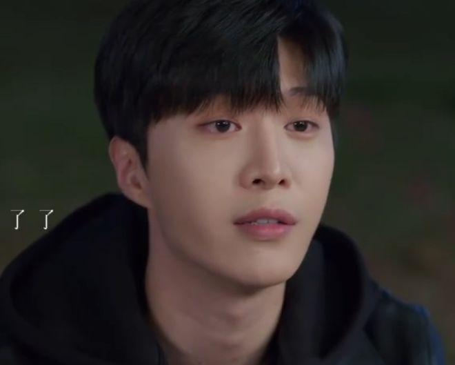 杨紫《要久久爱》首播遭差评：演技一成不变，比范丞丞老太多