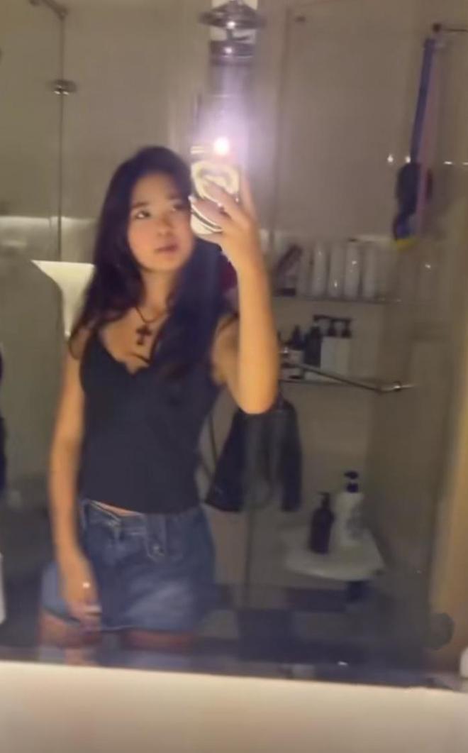 曹格女儿近状曝光，13岁Grace穿搭清凉显成熟