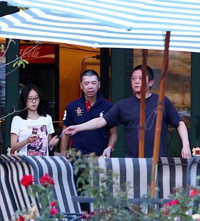 死活不说孩子父母是谁！这6位星二代身世成谜，各自心酸