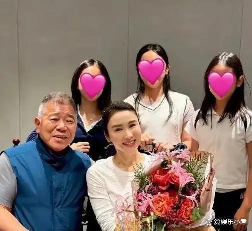 黎姿晒出与富商老公马延强合照，庆祝结婚15周年纪念日