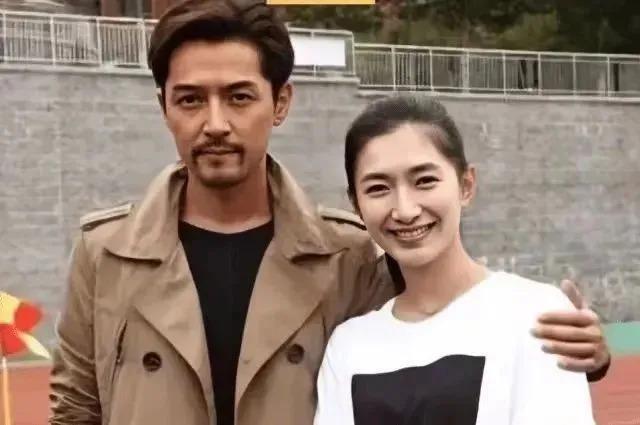 江疏影与富豪分手，上位史又被扒？网友：真的假的……