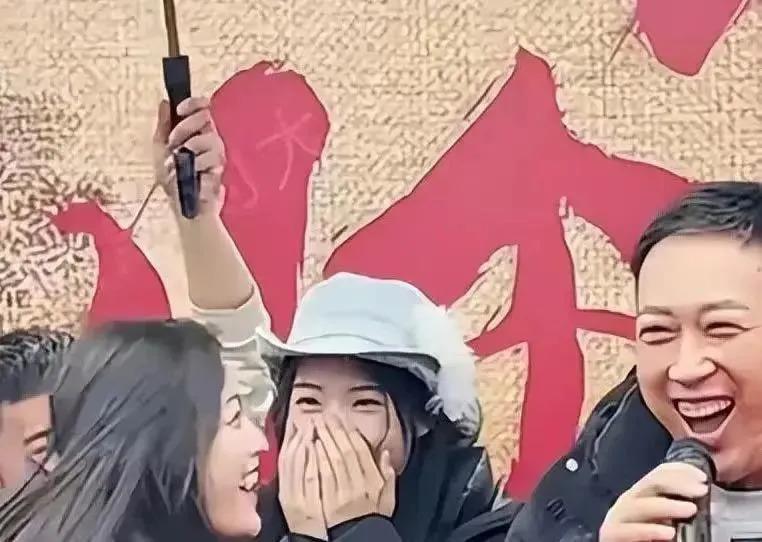 明明是她嘴贱，怎么还先卖惨了？