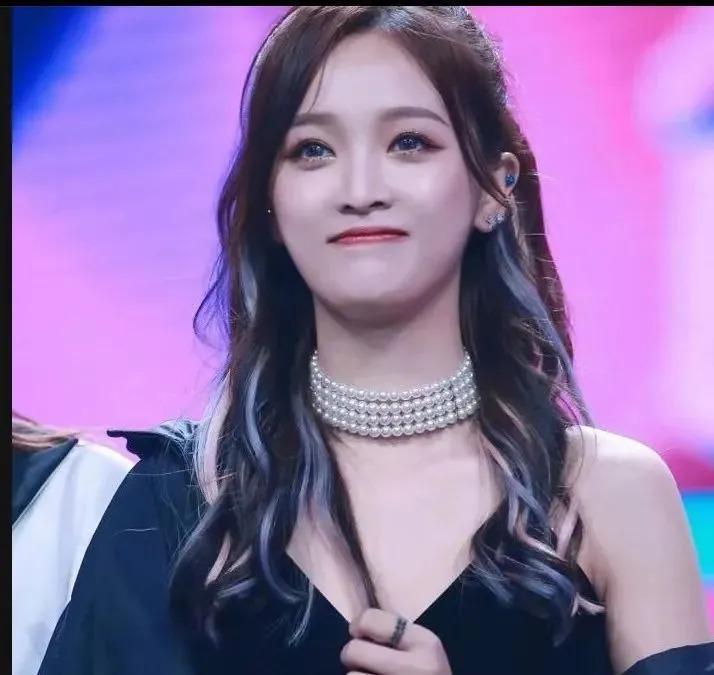 明明是她嘴贱，怎么还先卖惨了？