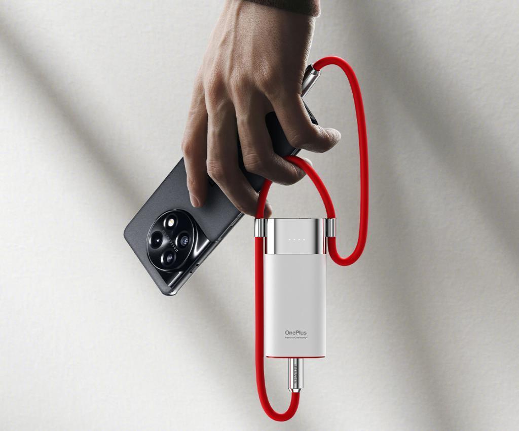 闪极 & 一加推出联名款三合一移动电源：10000mAh 容量