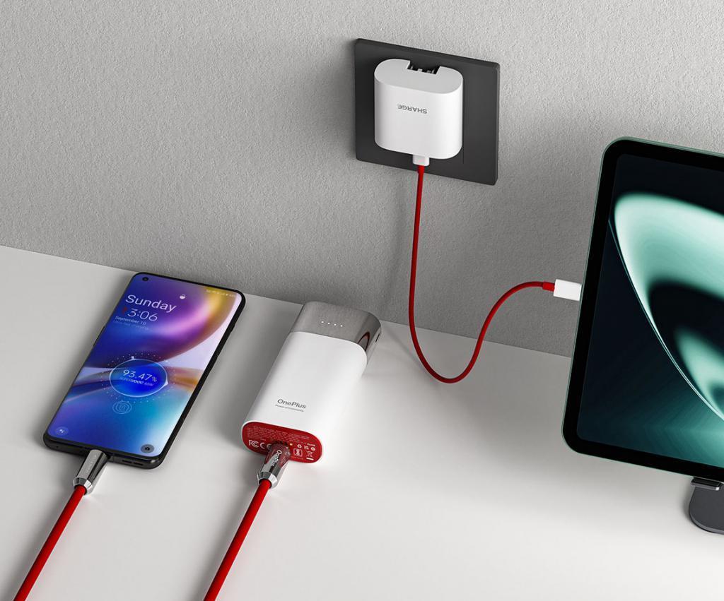 闪极 & 一加推出联名款三合一移动电源：10000mAh 容量