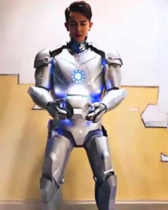 这么拼，连名声都不要了？