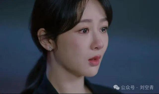 她这脸，看着像他大姨？