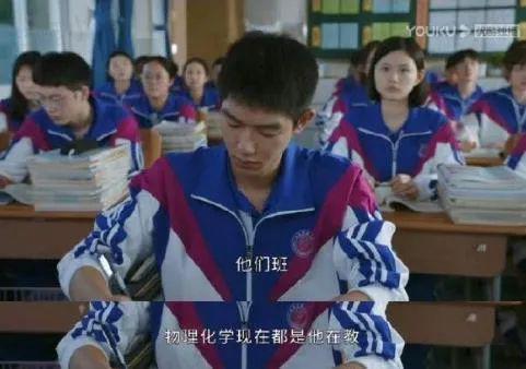 癫成这样，内娱真不嫌丢人吗？