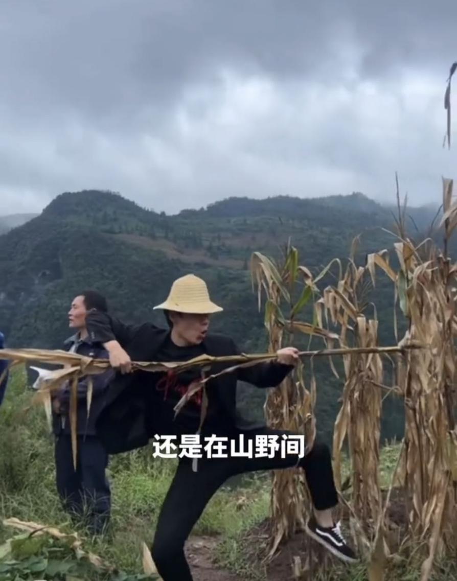 科目三登上晚会，凭什么被全网骂？