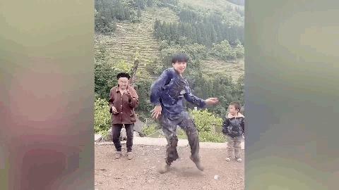 科目三登上晚会，凭什么被全网骂？