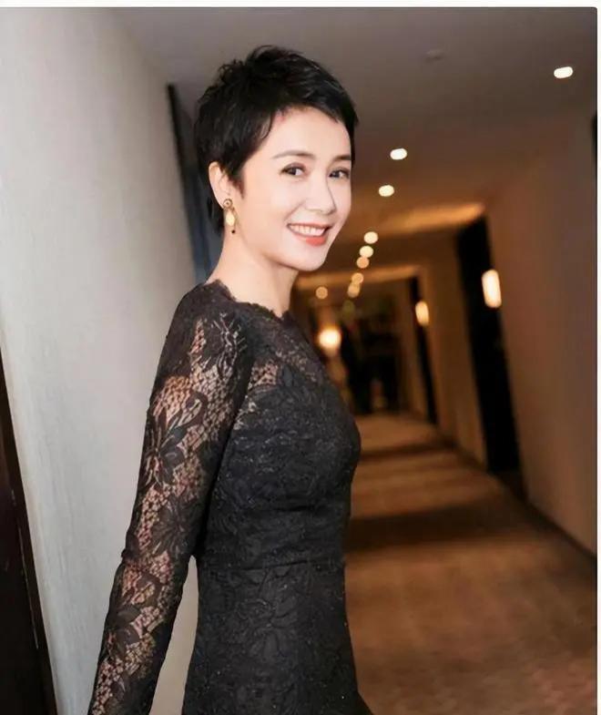 因太漂亮被导演收入囊中的3位女星！有一位戏还没拍完就怀孕