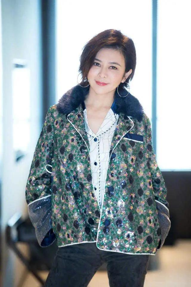 被“包养”过的5位女星，“明码标价”每月50万