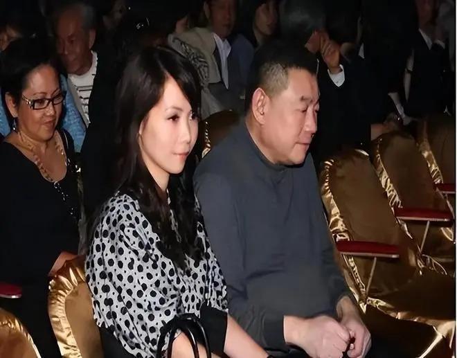被“包养”过的5位女星，“明码标价”每月50万