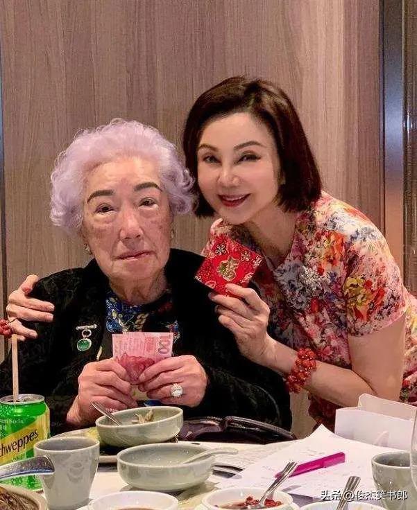 “小婉君”嫁豪门生5子后丈夫爱上王祖贤，婆婆给4亿离婚费