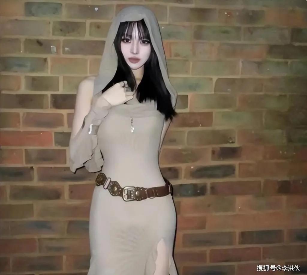 汪峰大女儿穿短裙跳热舞，越长越像葛荟婕了