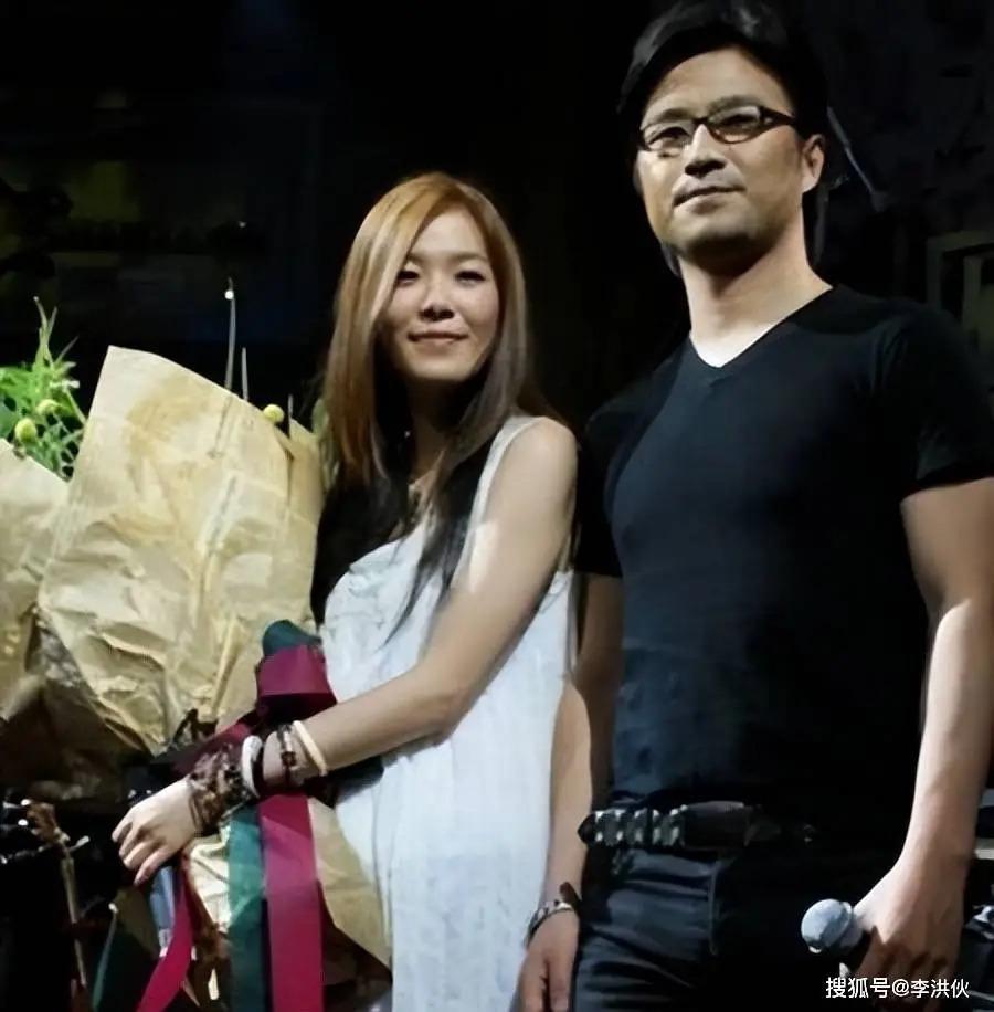 汪峰大女儿穿短裙跳热舞，越长越像葛荟婕了