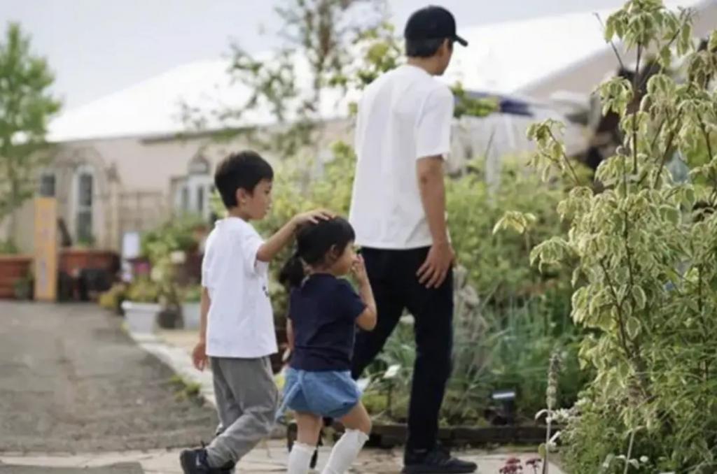孙俪邓超的儿子：等等，怎么越长越帅了！