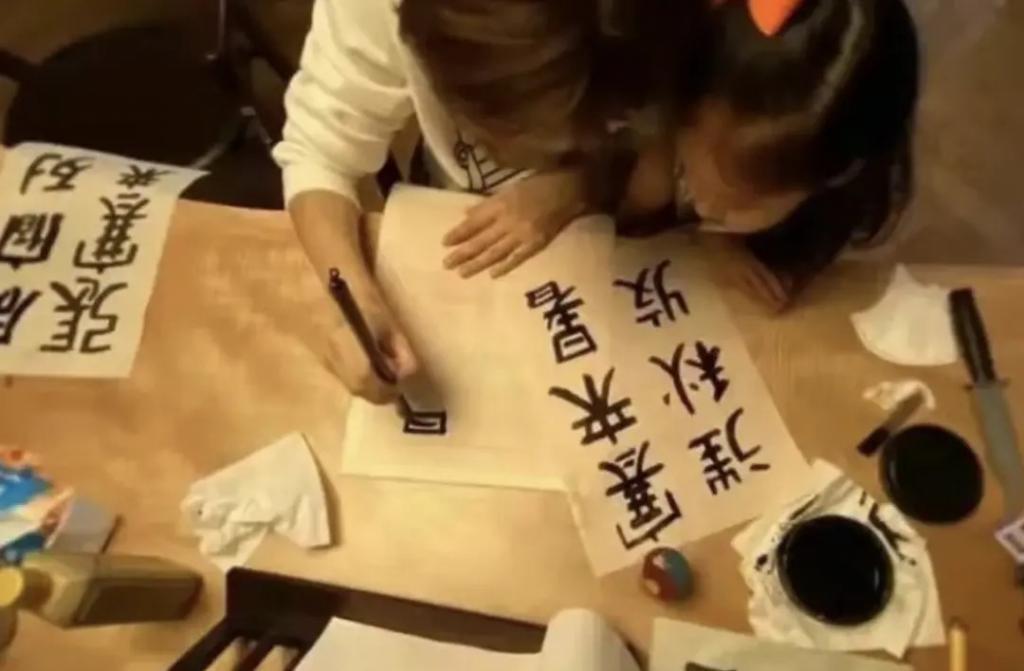 孙俪邓超的儿子：等等，怎么越长越帅了！