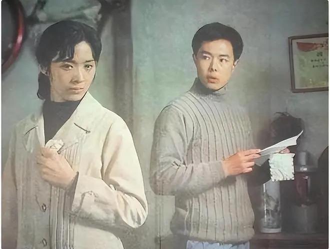 贪财好色，吃里扒外！这三位的狐狸尾巴终于露出来了