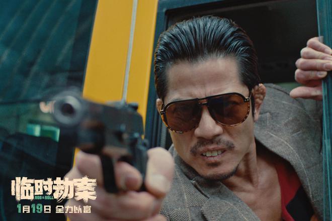 终于有港片能值回票价，郭富城龅牙出圈，演技完胜任贤齐