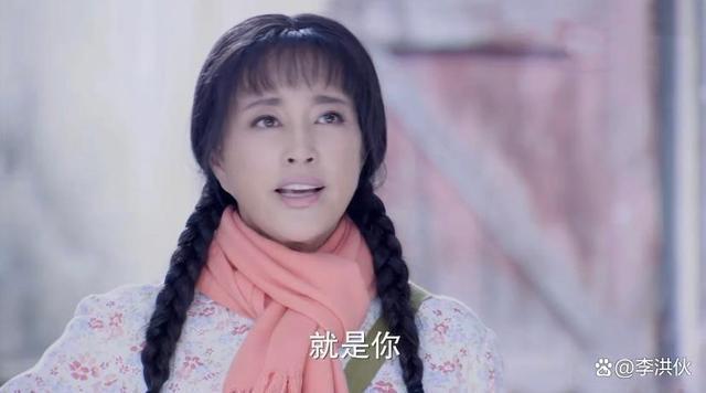 刘晓庆卖字再引争议，紫气东来四个字标价3999元