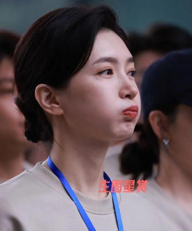 当韩素希和江疏影同框，我才明白什么叫盛世神颜