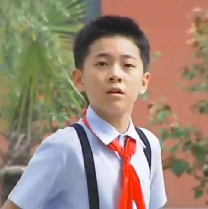 救命，他居然是女的？！