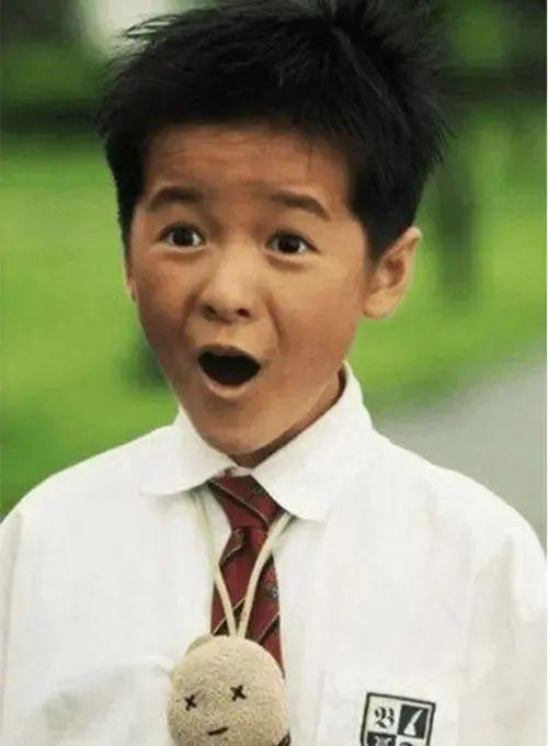 救命，他居然是女的？！