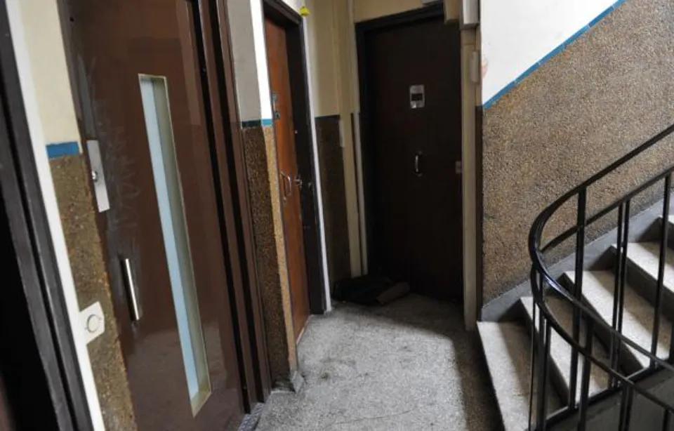 洗冷水澡、吃罐头！11岁“娃坚强”独自生活700天！他母亲却如此解释？