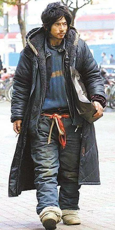 13年前，那个一夜爆红的乞丐“犀利哥”，为何如今消失了