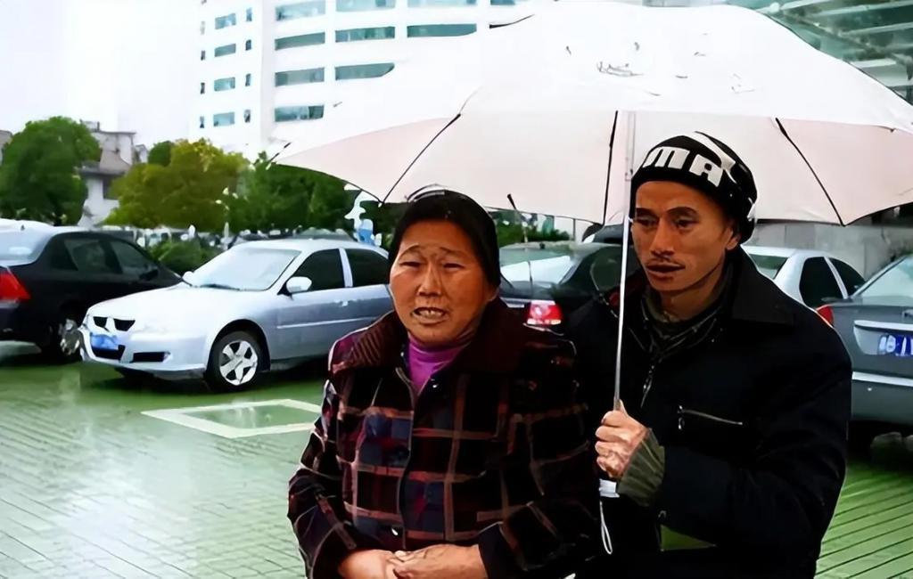 13年前，那个一夜爆红的乞丐“犀利哥”，为何如今消失了