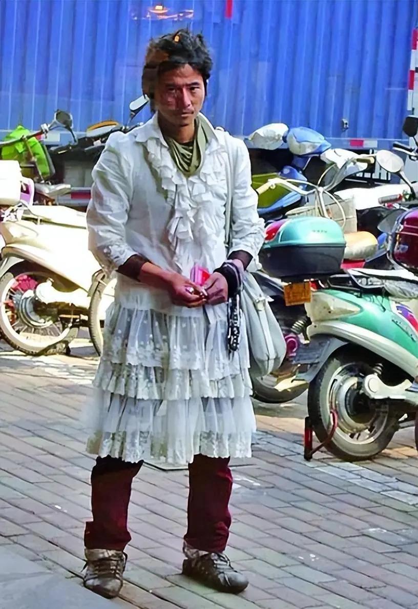 13年前，那个一夜爆红的乞丐“犀利哥”，为何如今消失了