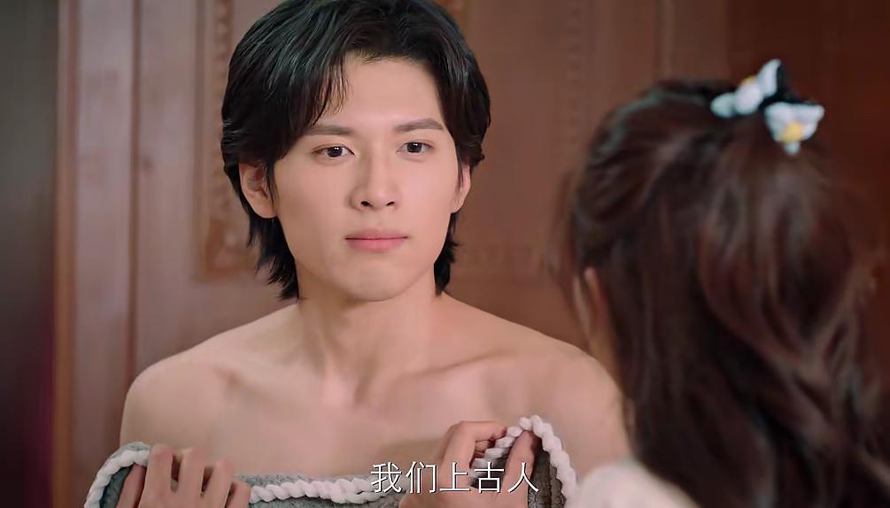 当年被广电限制的题材，解禁开播了