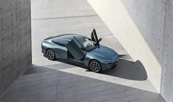 剪刀门 零百3.9秒!小鹏P7i鹏翼版大降5万元:28.99万