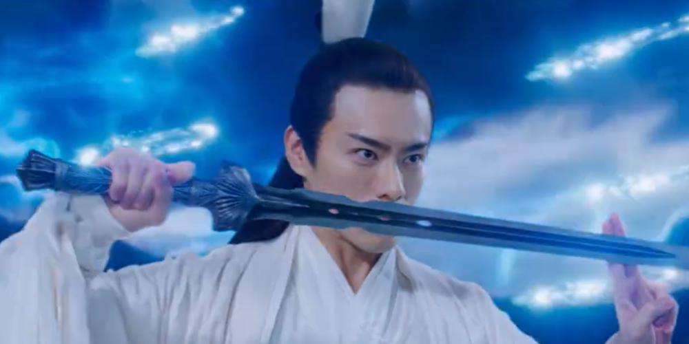 烂！陈都灵翻拍《花千骨》差评一片，单日票房仅130万