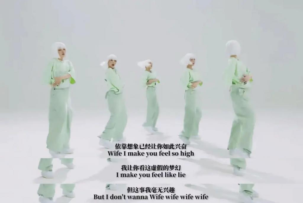 疯了…肋骨都被打断了,还不肯离婚?