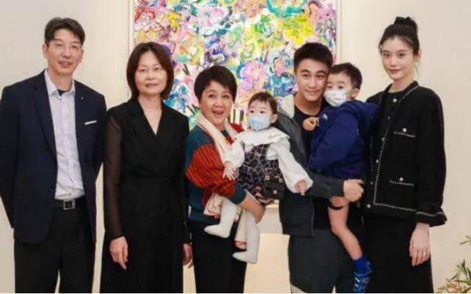 生活技能6级残废，经商却天赋异禀，网友：地主家的傻儿子