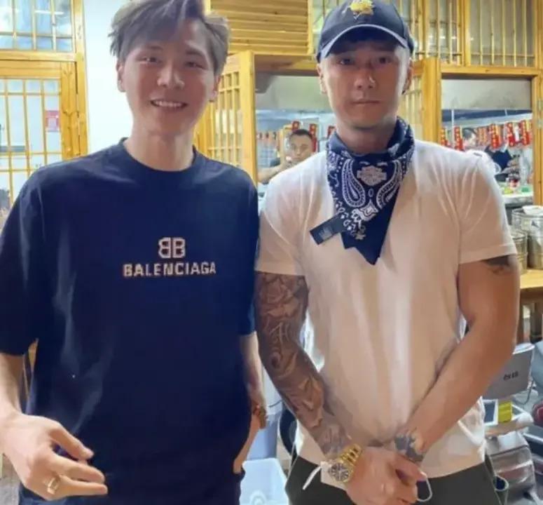 好久不见蒋劲夫了，退圈后开了健身房？