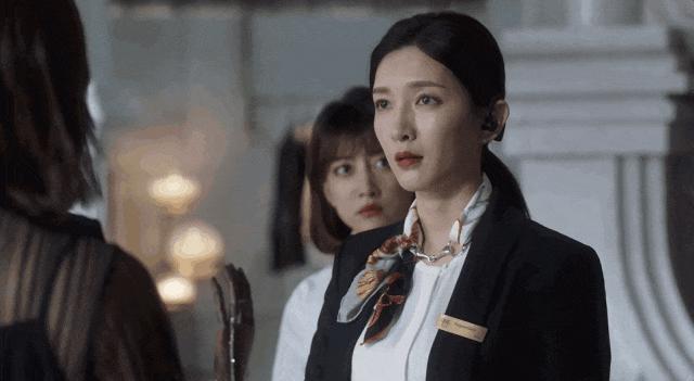 被称“狐狸精专业户”的她,终于上位了